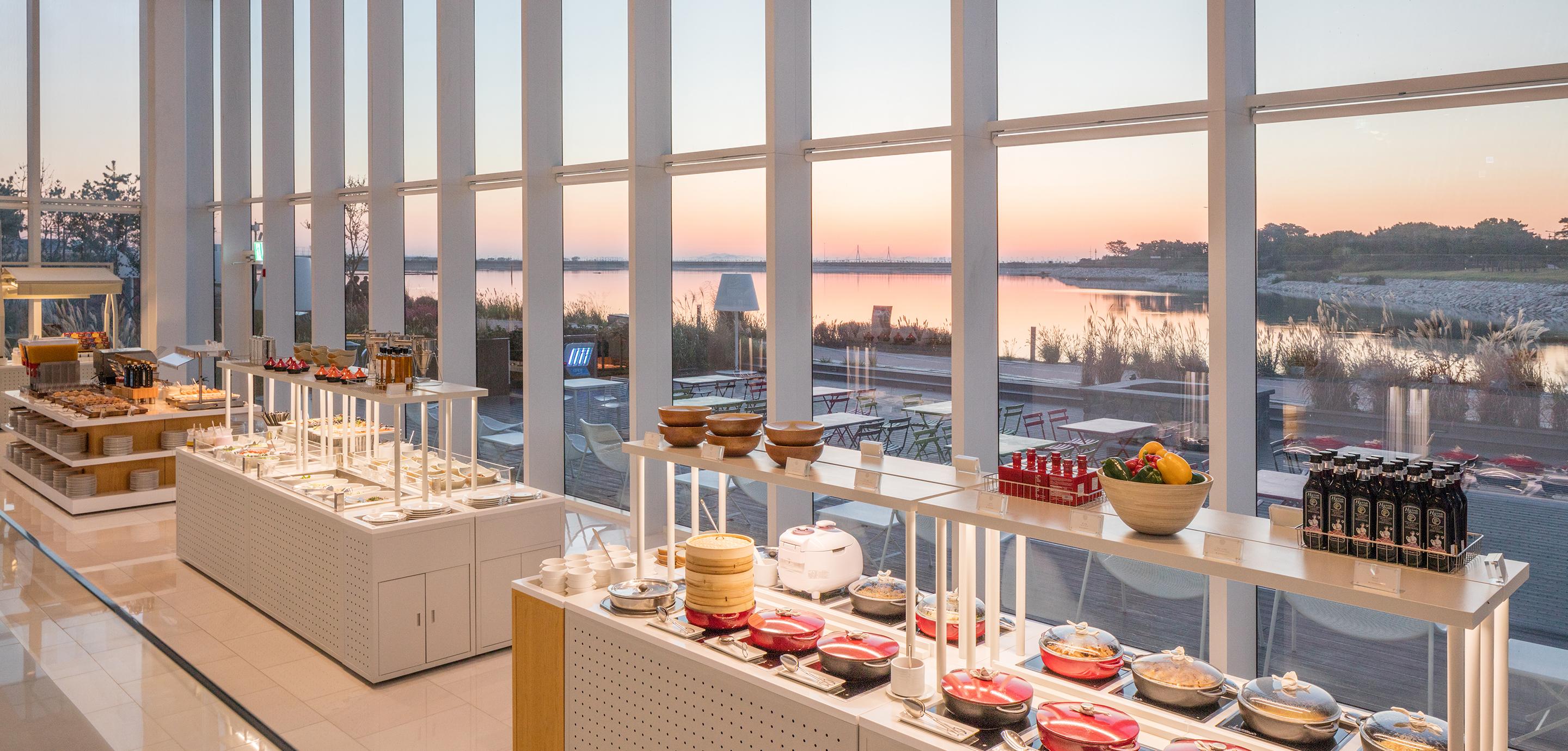 Nest Hotel Incheon Luaran gambar The buffet at the restaurant