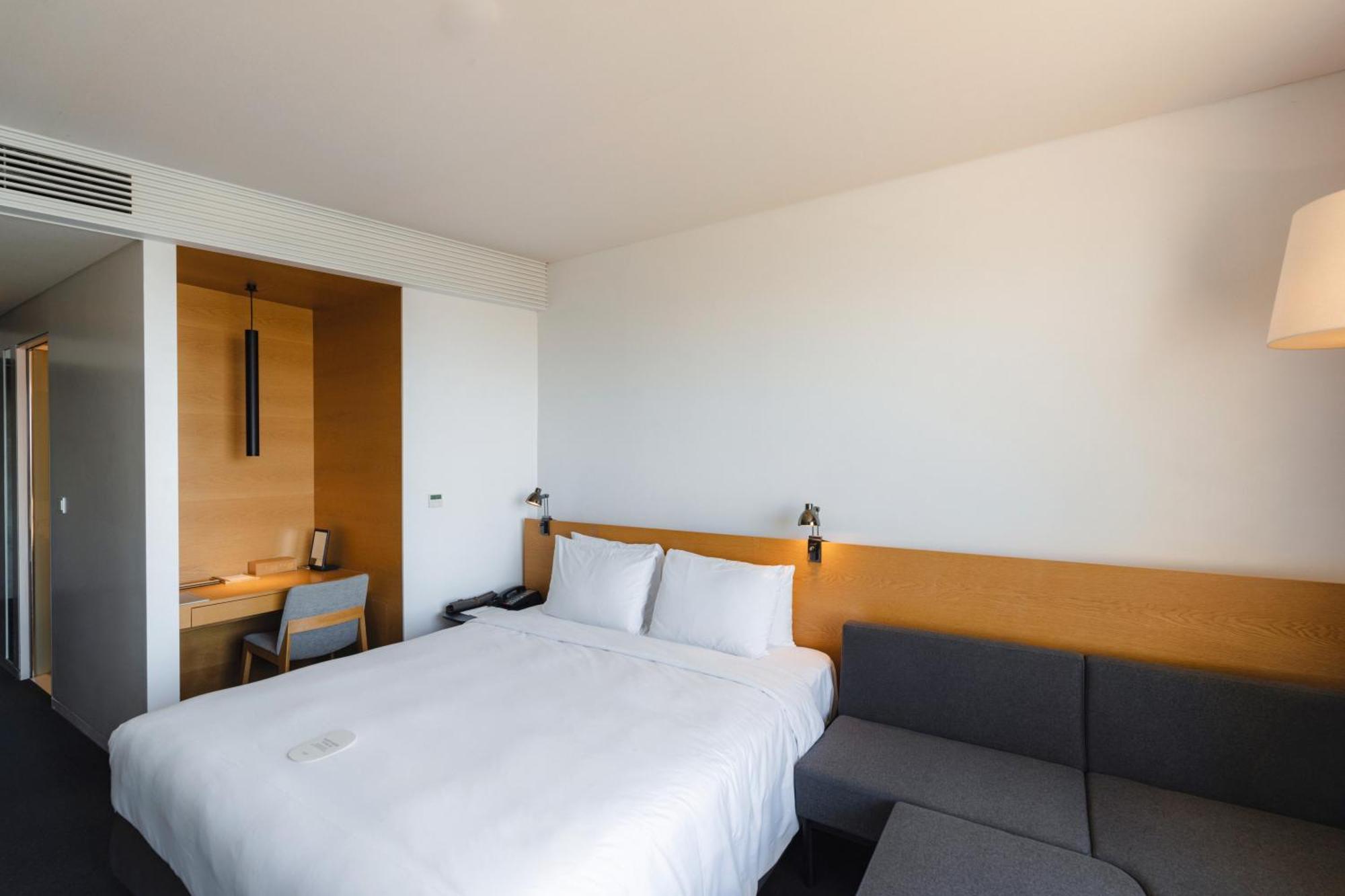 Nest Hotel Incheon Luaran gambar A room at the hotel